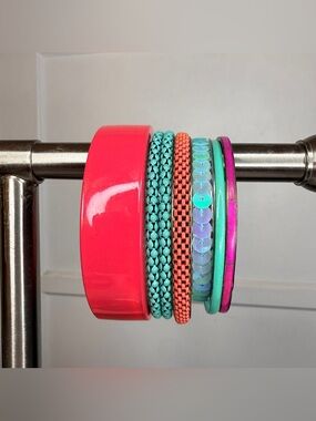 Pink and aqua bangle bundle